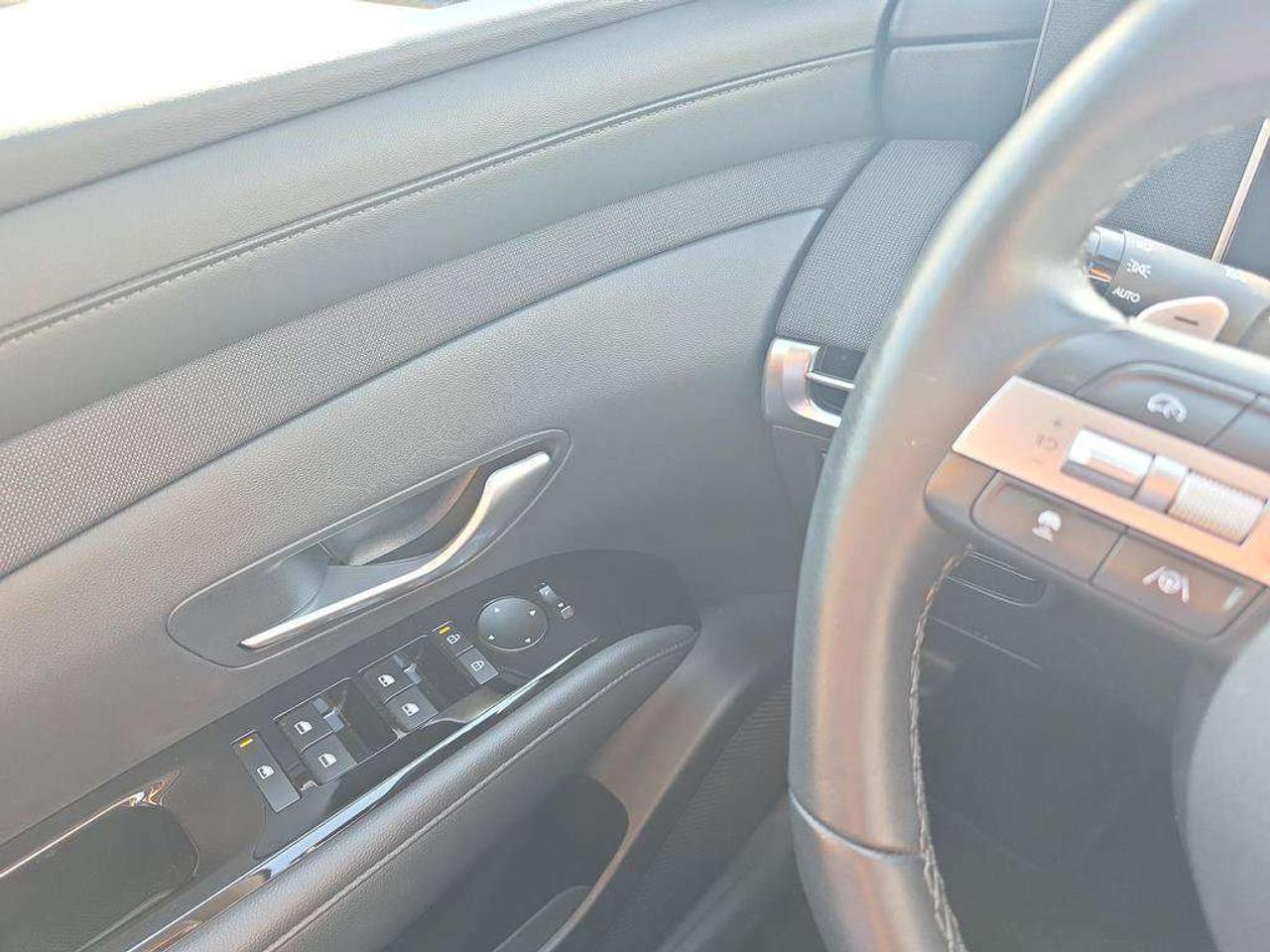 2025 Hyundai Tucson Preferred Trend   NO ACCIDENTS CARPLAY 7.7L/100KM Photo