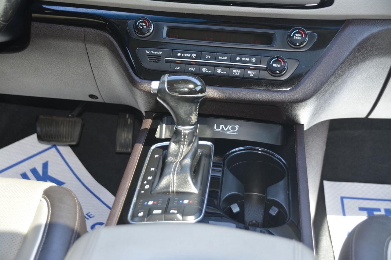 2015 Kia Sedona SXL Photo