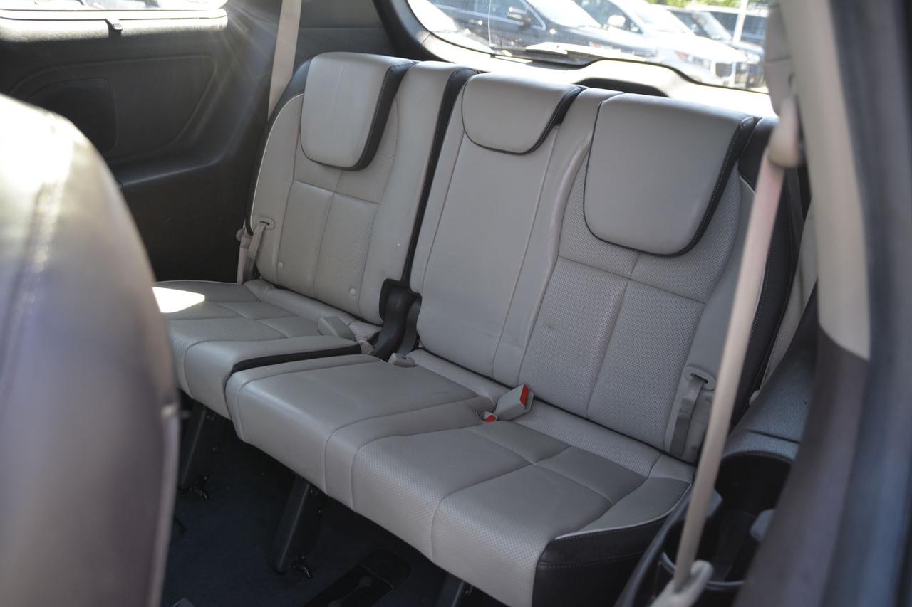 2015 Kia Sedona SXL Photo