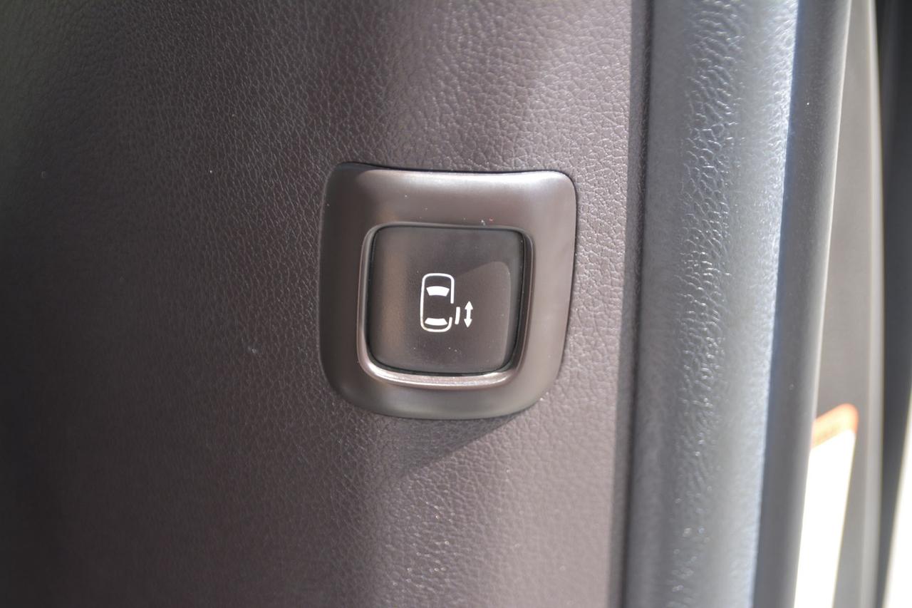 2015 Kia Sedona SXL Photo