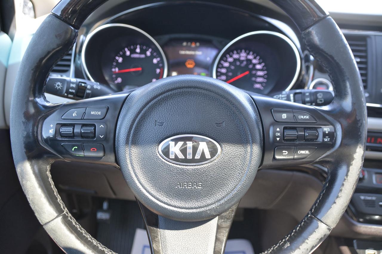 2015 Kia Sedona SXL Photo