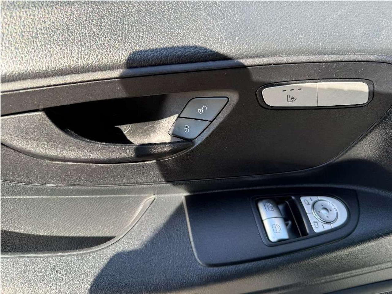 2023 Mercedes-Benz Metris Cargo Van Divider Certified Back Up Camera Low KMs Photo