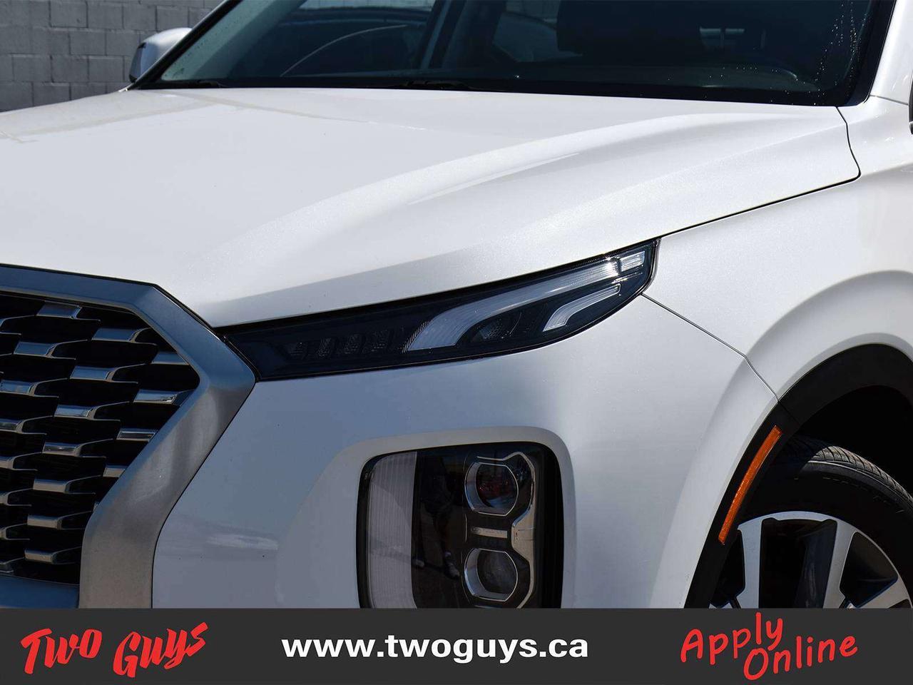 2022 Hyundai PALISADE Luxury AWD 7 Passenger Leather Sunroof Nav Photo3