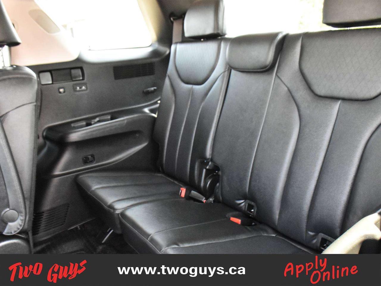 2022 Hyundai PALISADE Luxury AWD 7 Passenger Leather Sunroof Nav Photo