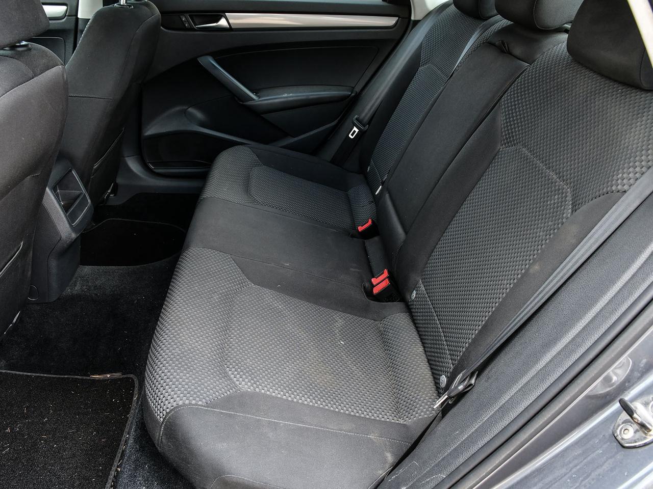 2014 Volkswagen Passat TREADLINE   ASIS   32SERVICE RECORD   HEATED SEATS Photo