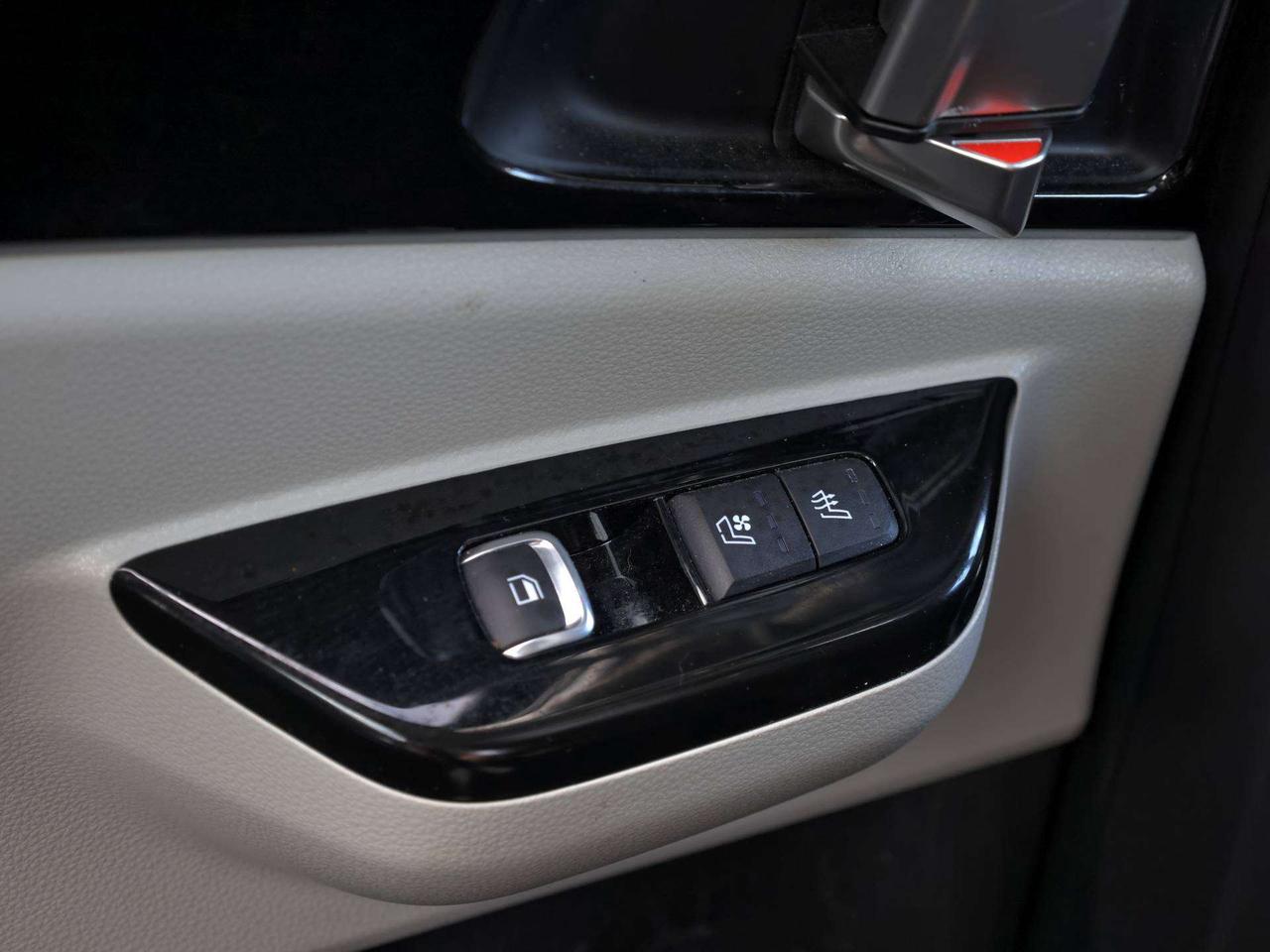 2024 Kia Carnival SX   Surroundview   Cooled Seat   Bose Sound Photo