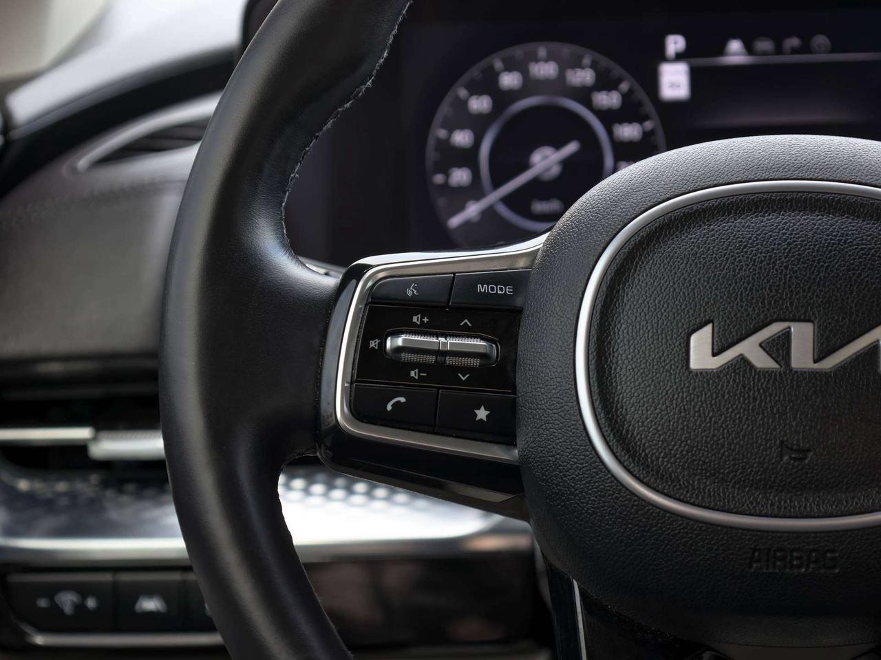 2024 Kia Carnival SX   Surroundview   Cooled Seat   Bose Sound Photo