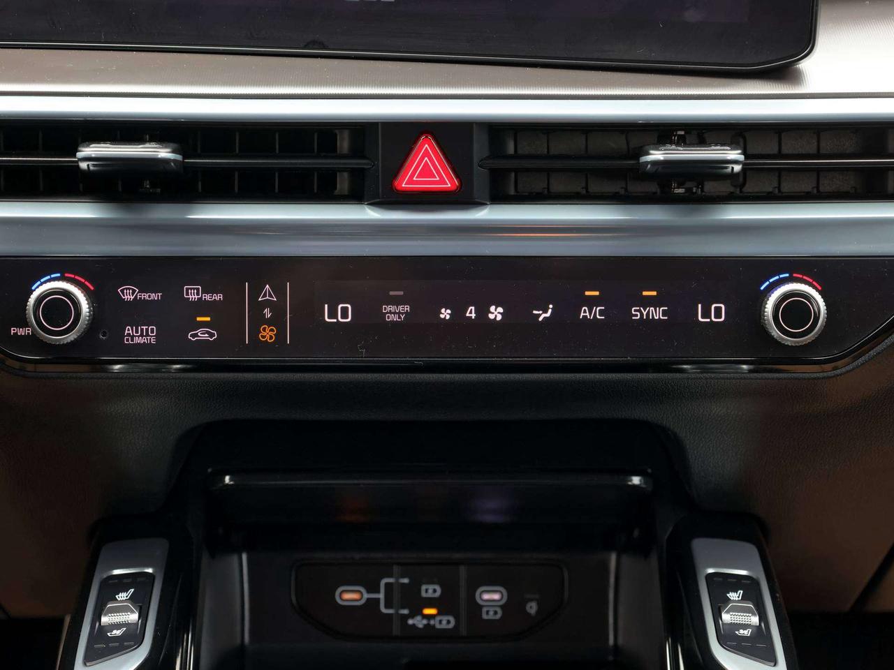 2026 Kia Sorento SX   Surroundview   Cooled Seat   Bose Sound Photo