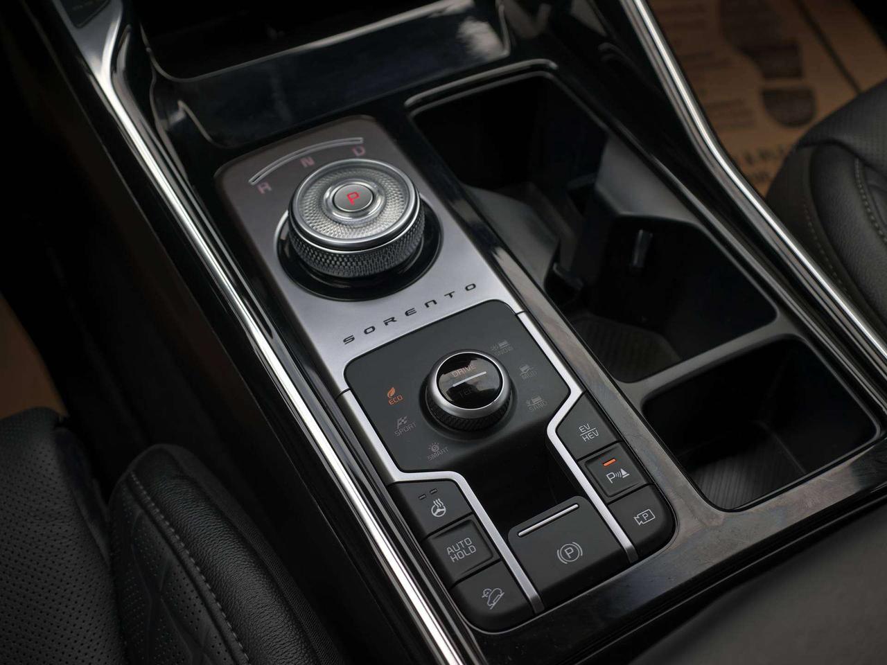 2026 Kia Sorento SX   Surroundview   Cooled Seat   Bose Sound Photo