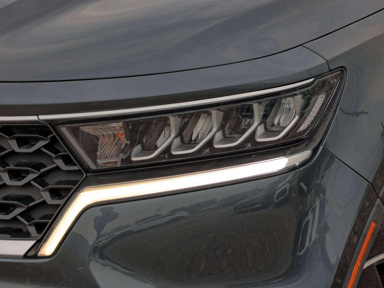 2022 Kia Sorento LX Premium   Climate Ctrl   Pwr Seat   Push Start Photo