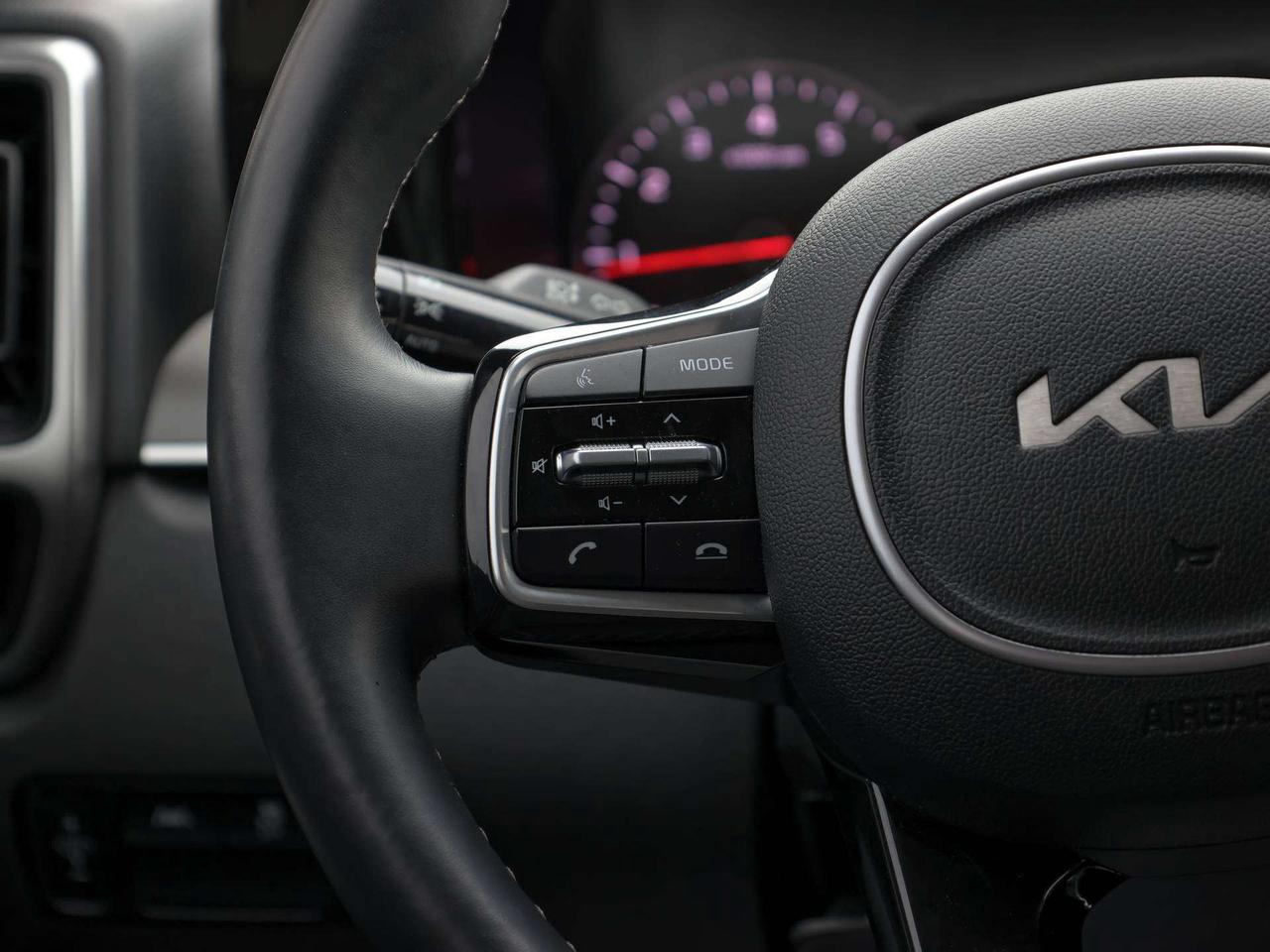 2022 Kia Sorento LX Premium   Climate Ctrl   Pwr Seat   Push Start Photo