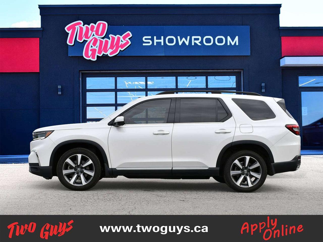 2024 Honda Pilot Touring   3.5L AWD   Pano   Brown Leather Photo