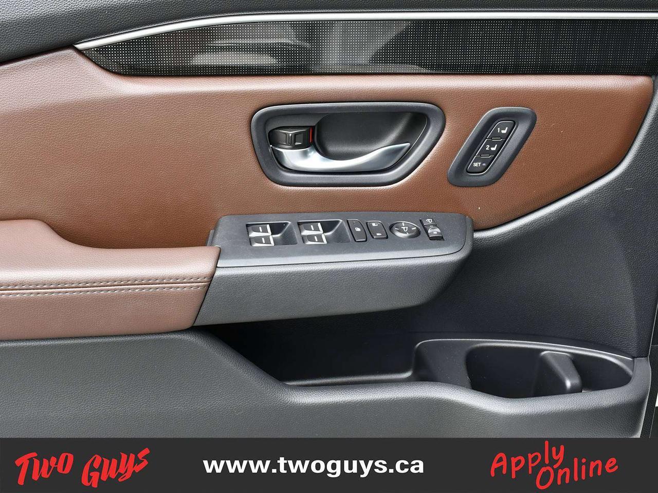 2024 Honda Pilot Touring   3.5L AWD   Pano   Brown Leather Photo