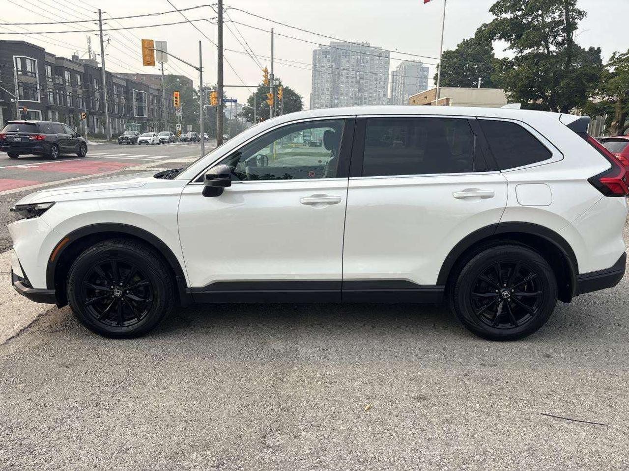 2024 Honda CR-V EX-L Photo4