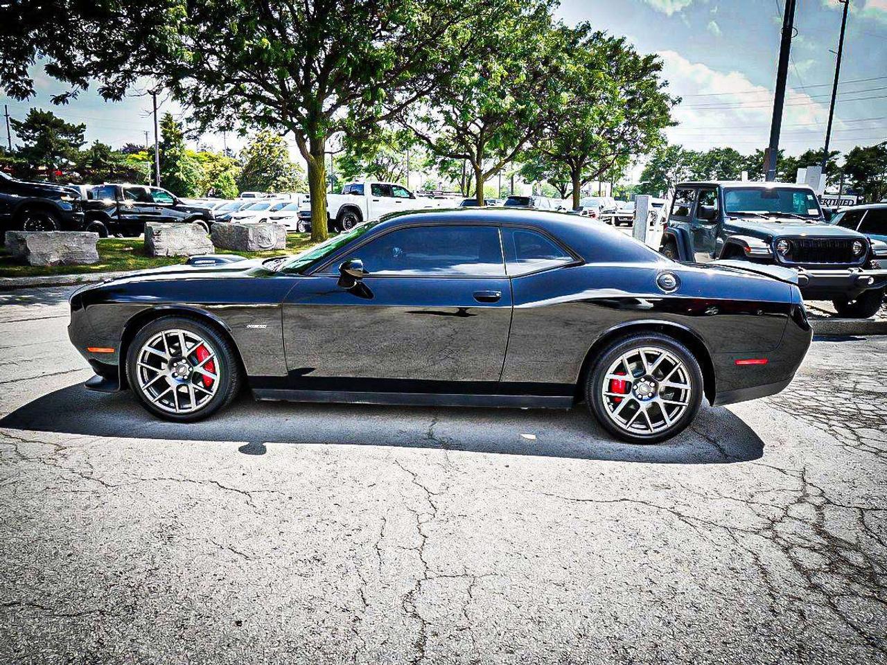 2019 Dodge Challenger  Photo