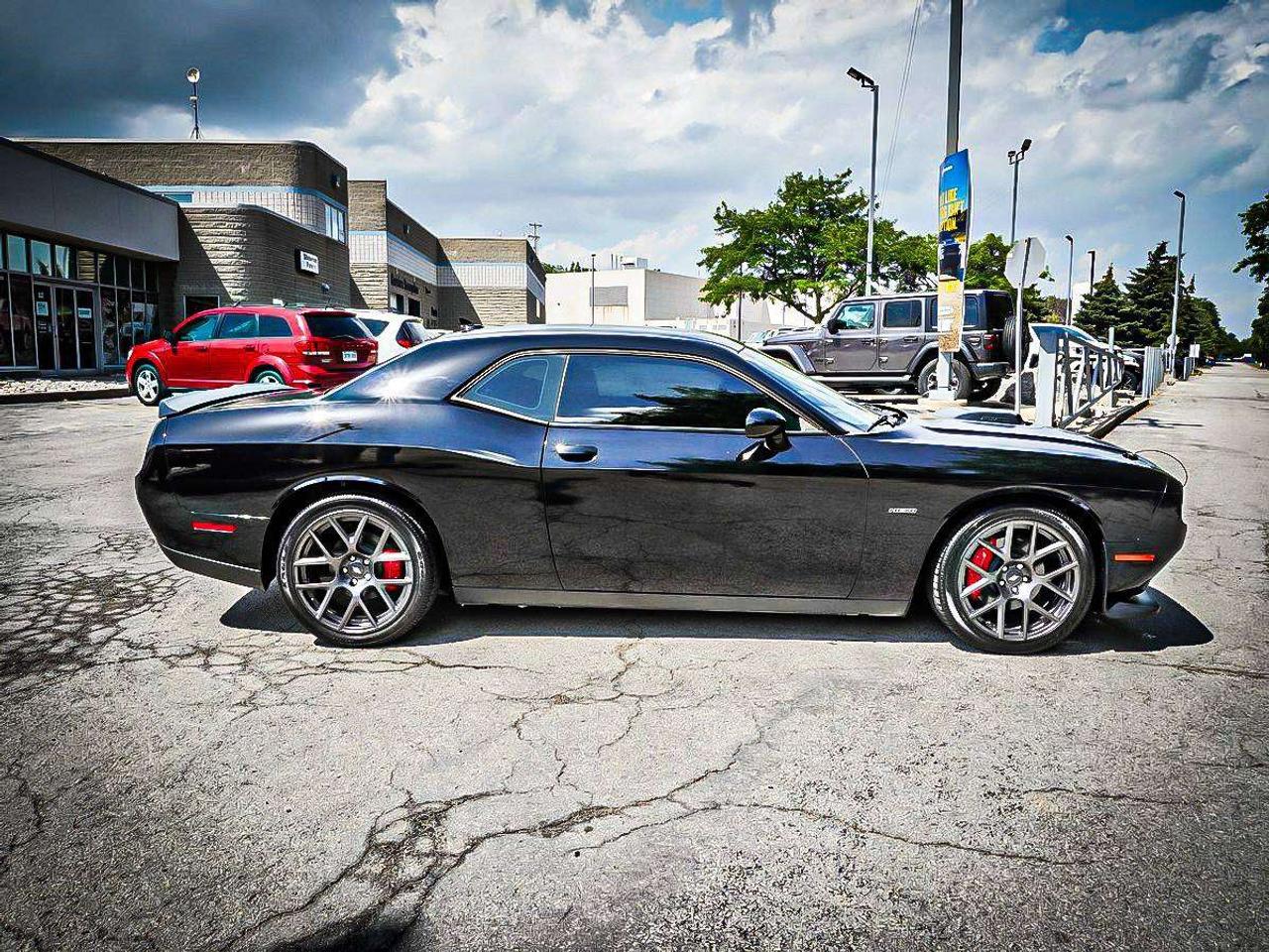 2019 Dodge Challenger  Photo