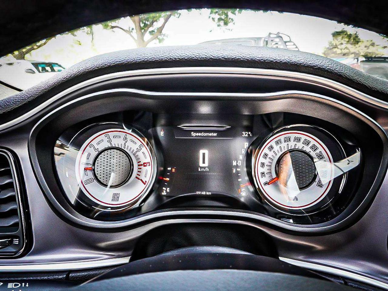 2019 Dodge Challenger  Photo