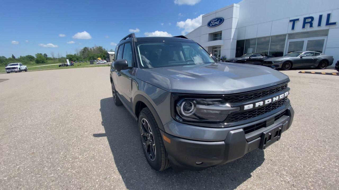 2026 Ford Bronco Sport Outer Banks Photo1