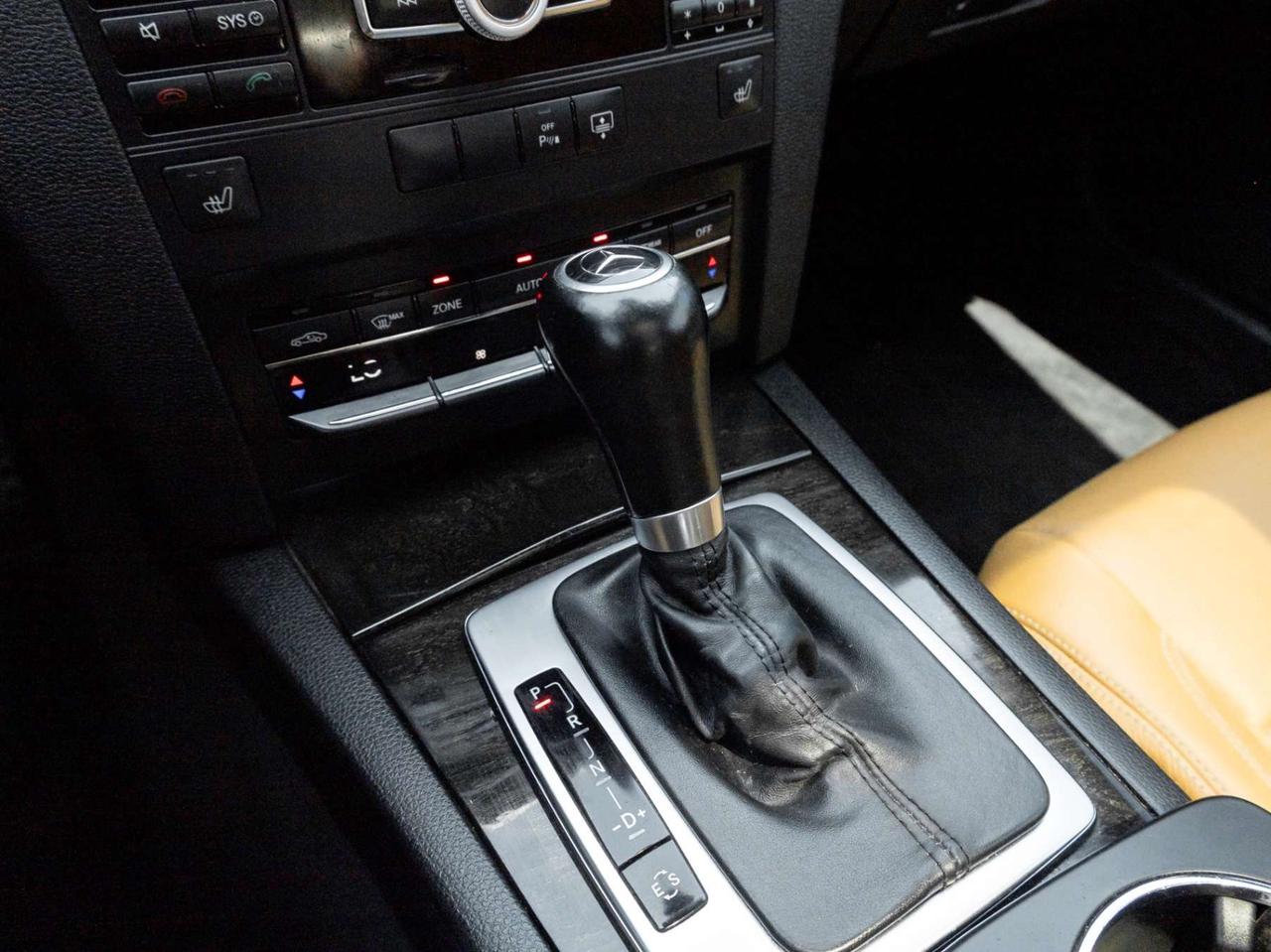 2012 Mercedes-Benz E-Class 2dr Cpe E 350 4MATIC Photo