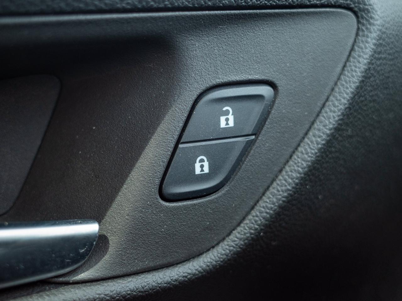 2024 Buick Envista Preferred - Remote Start   Heated Front Seats Photo