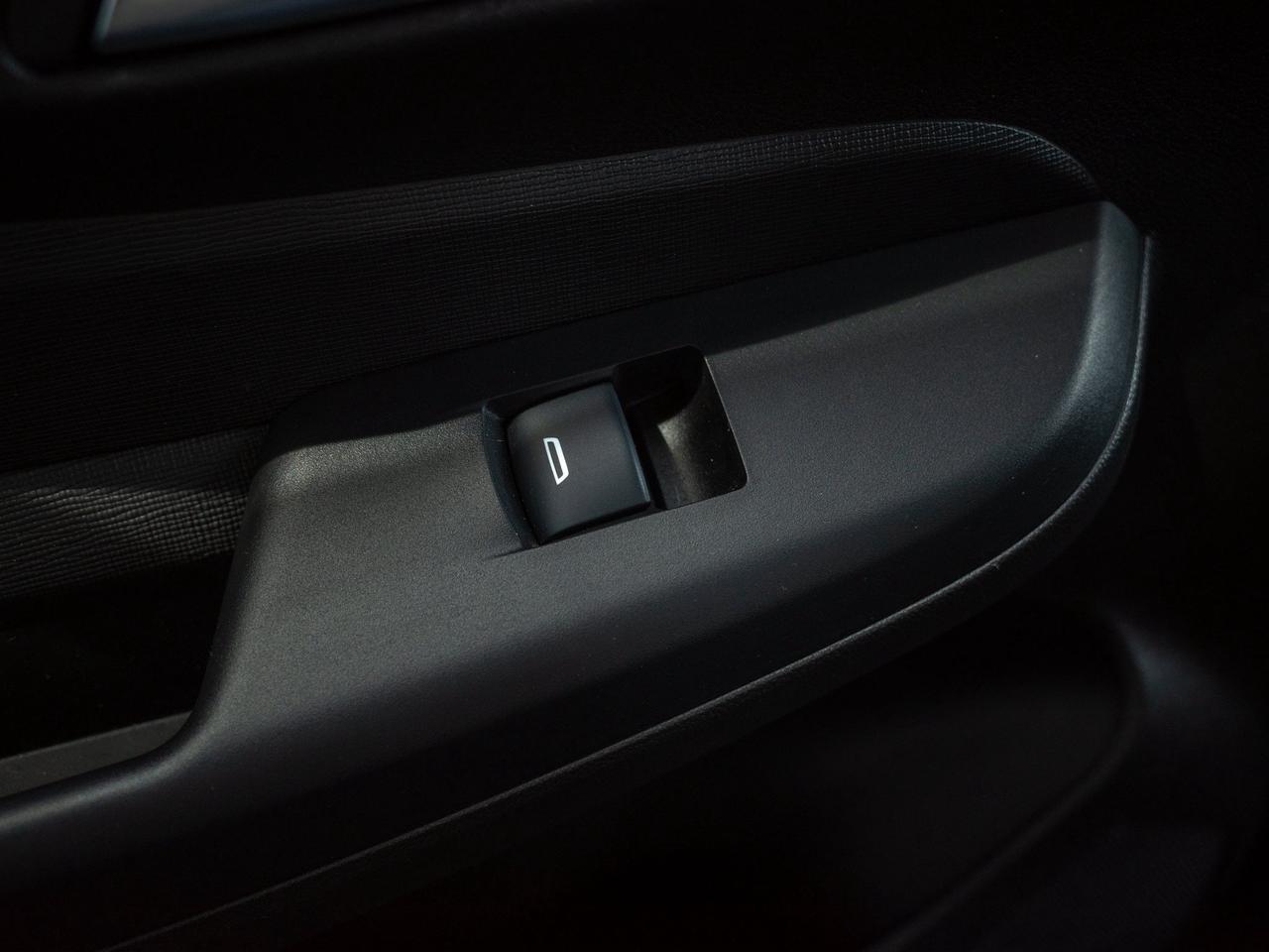 2024 Buick Envista Preferred - Remote Start   Heated Front Seats Photo