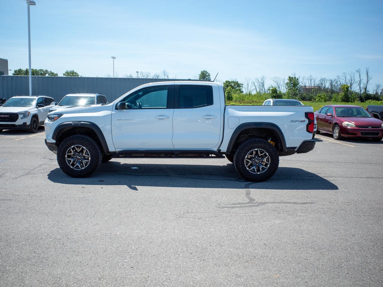 2025 Chevrolet Colorado 4WD ZR2 - Heated Front Seats   Parking Aid Photo