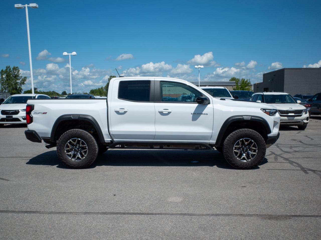2025 Chevrolet Colorado 4WD ZR2 - Heated Front Seats   Parking Aid Photo