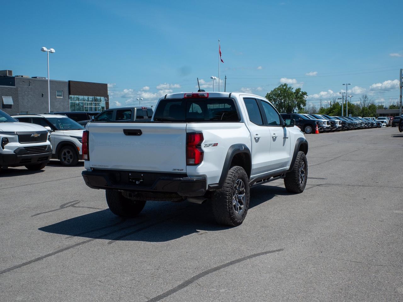 2025 Chevrolet Colorado 4WD ZR2 - Heated Front Seats   Parking Aid Photo