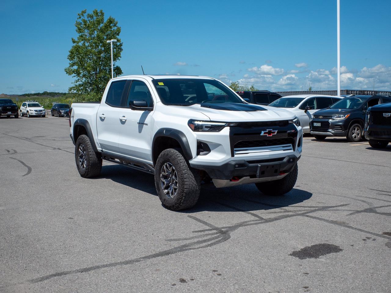 2025 Chevrolet Colorado 4WD ZR2 - Heated Front Seats   Parking Aid Photo