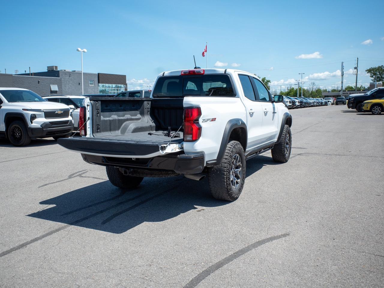 2025 Chevrolet Colorado 4WD ZR2 - Heated Front Seats   Parking Aid Photo