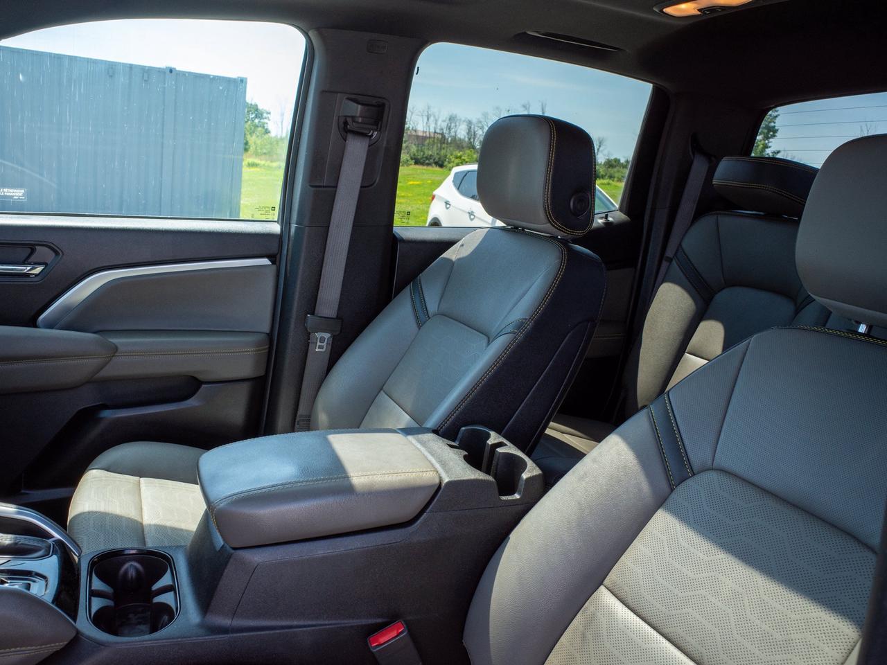 2025 Chevrolet Colorado 4WD ZR2 - Heated Front Seats   Parking Aid Photo