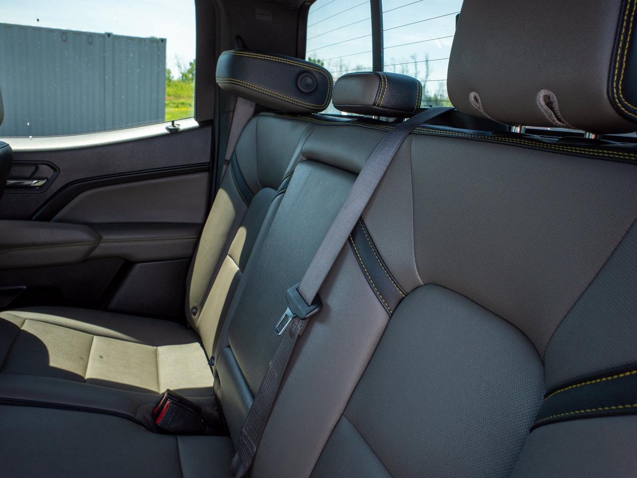 2025 Chevrolet Colorado 4WD ZR2 - Heated Front Seats   Parking Aid Photo