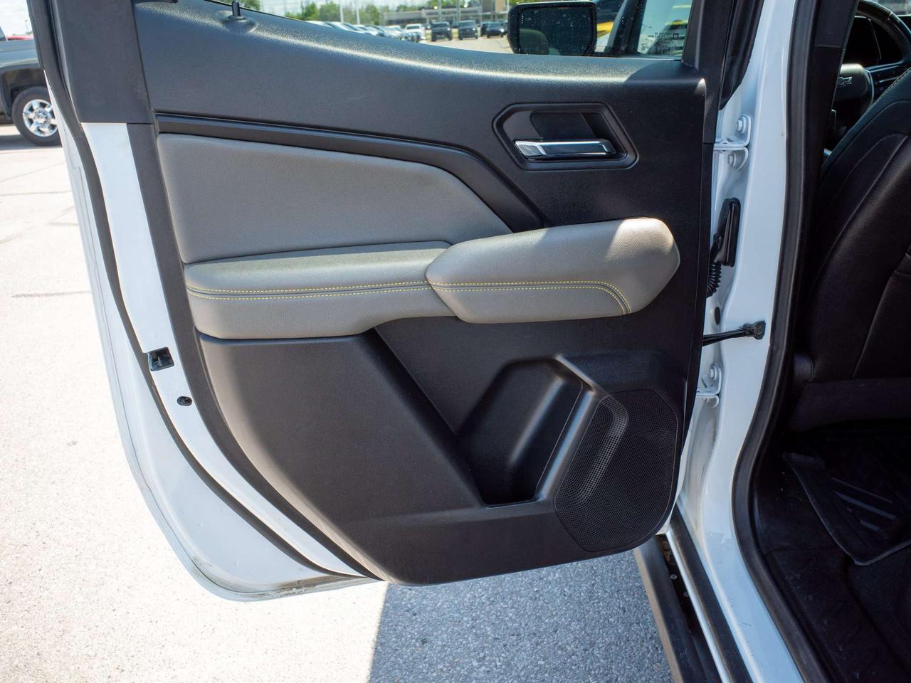 2025 Chevrolet Colorado 4WD ZR2 - Heated Front Seats   Parking Aid Photo