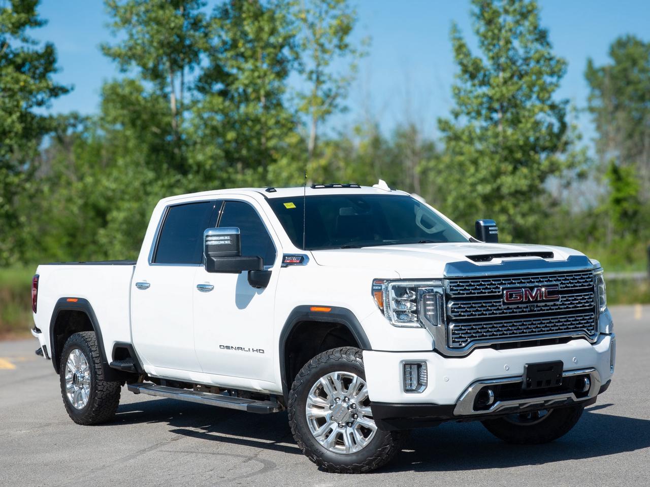 2023 GMC SIERRA 2500HD Denali - Heated Seats   Running Boards Photo