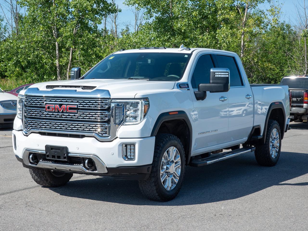 2023 GMC SIERRA 2500HD Denali - Heated Seats   Running Boards Photo