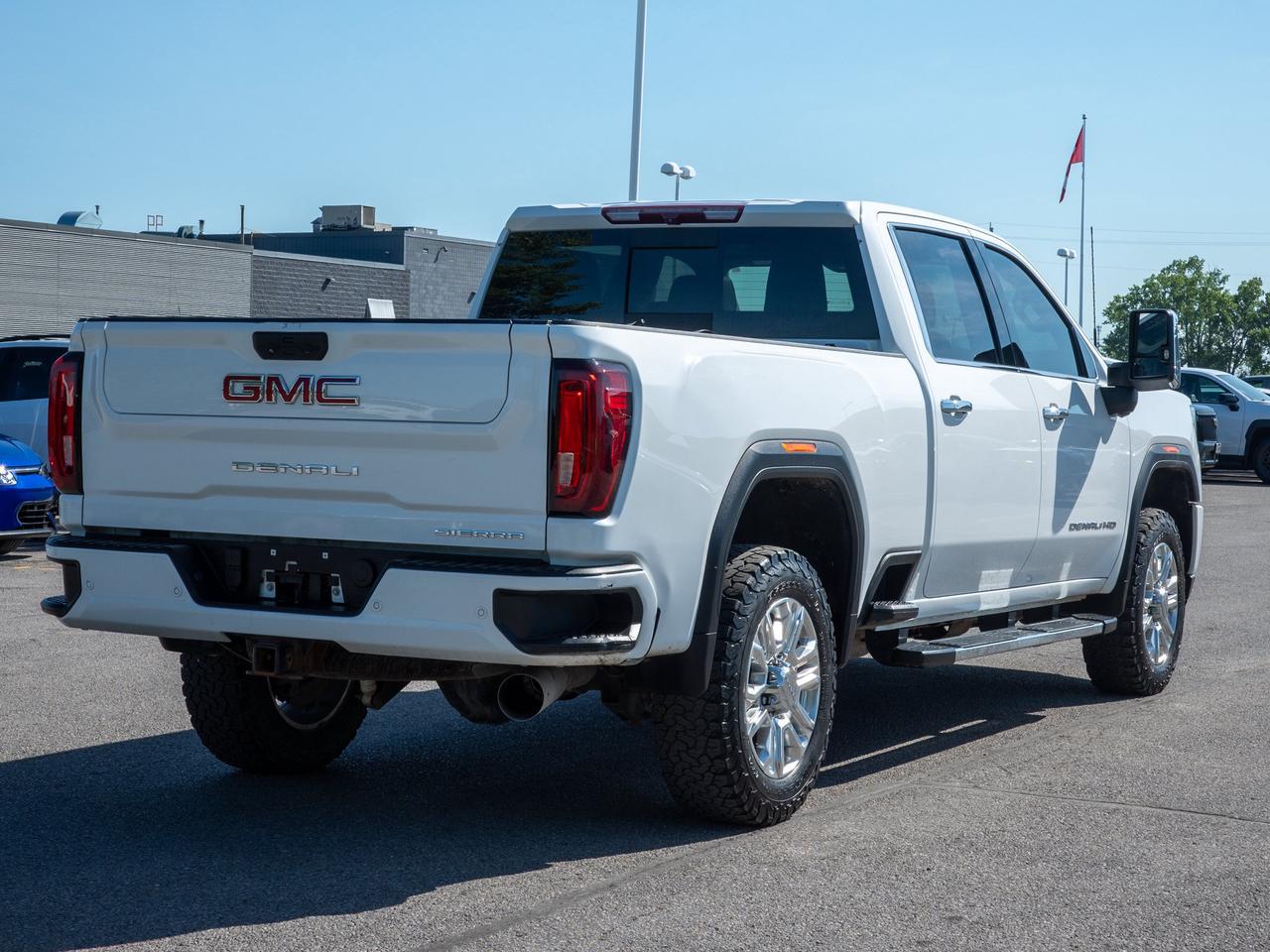 2023 GMC SIERRA 2500HD Denali - Heated Seats   Running Boards Photo