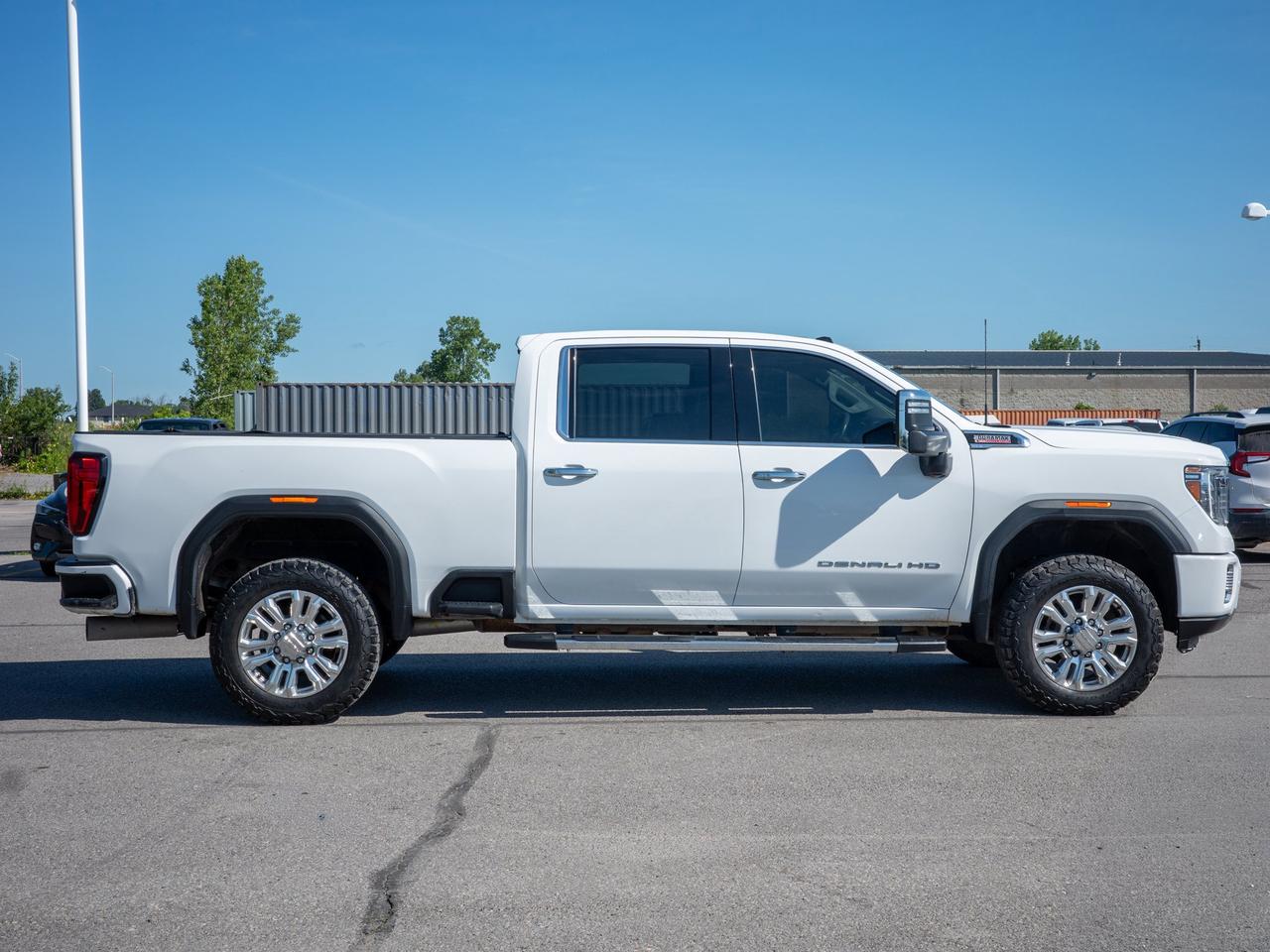 2023 GMC SIERRA 2500HD Denali - Heated Seats   Running Boards Photo