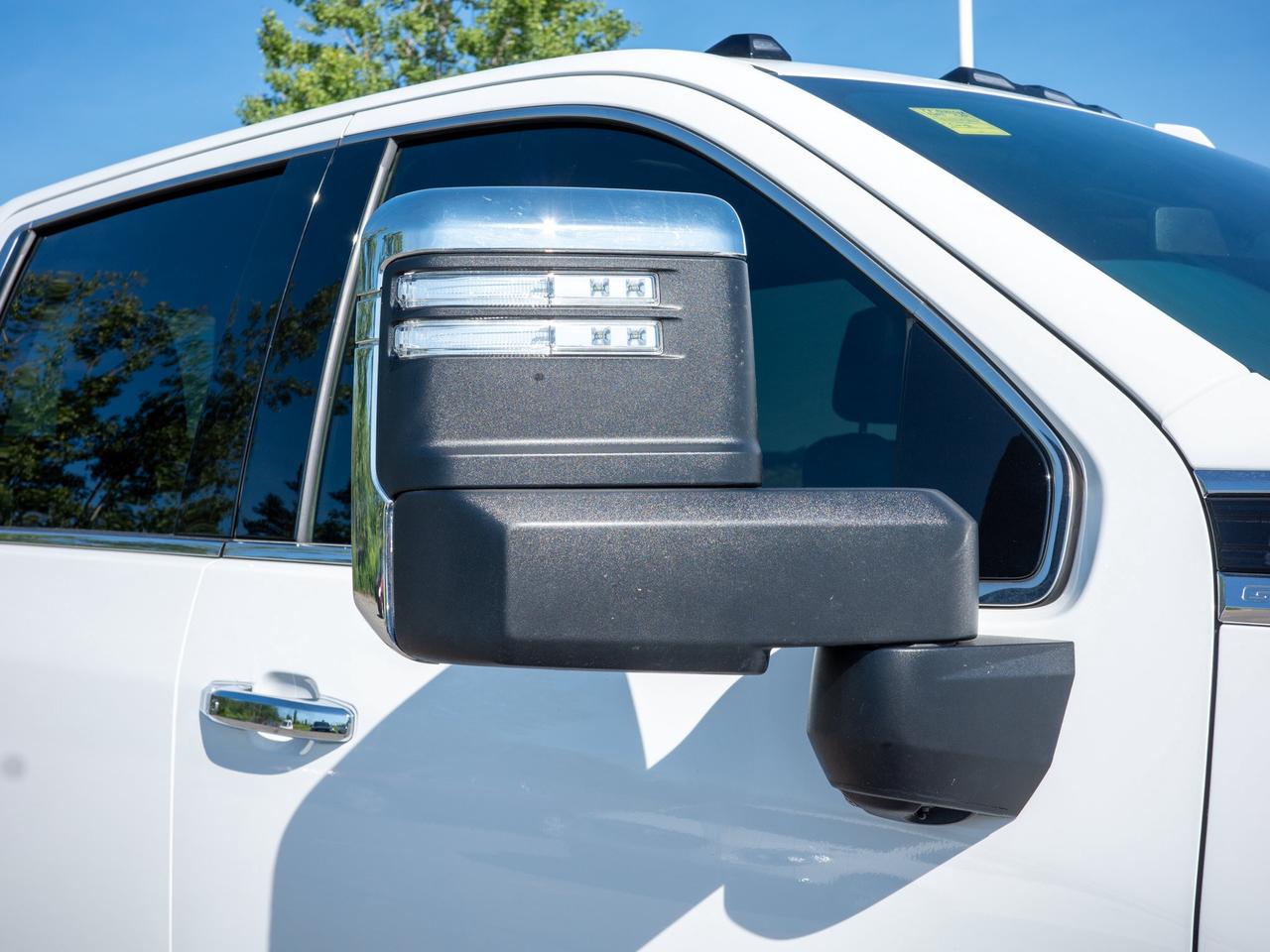 2023 GMC SIERRA 2500HD Denali - Heated Seats   Running Boards Photo