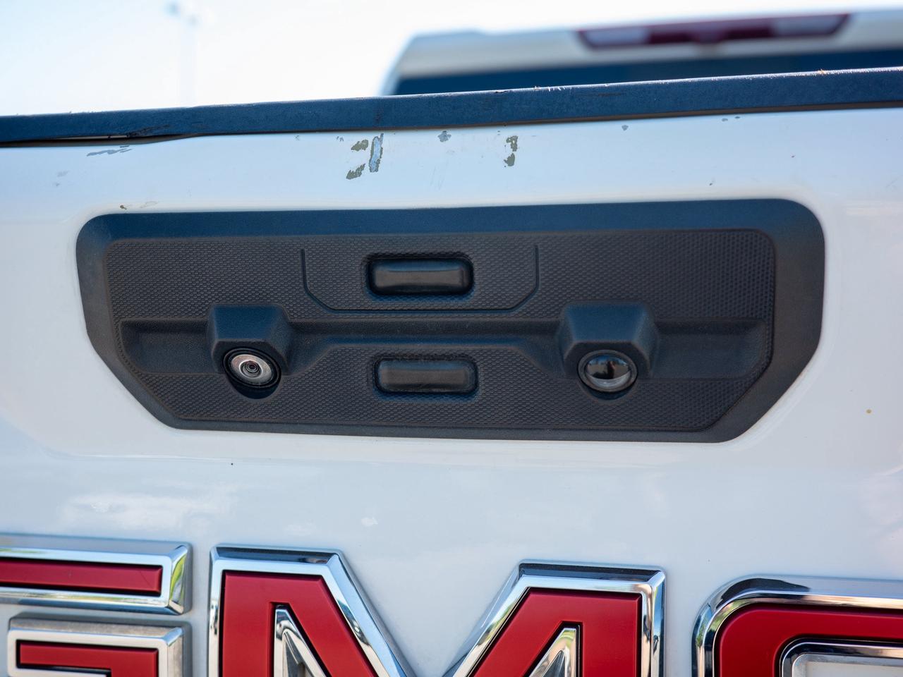 2023 GMC SIERRA 2500HD Denali - Heated Seats   Running Boards Photo