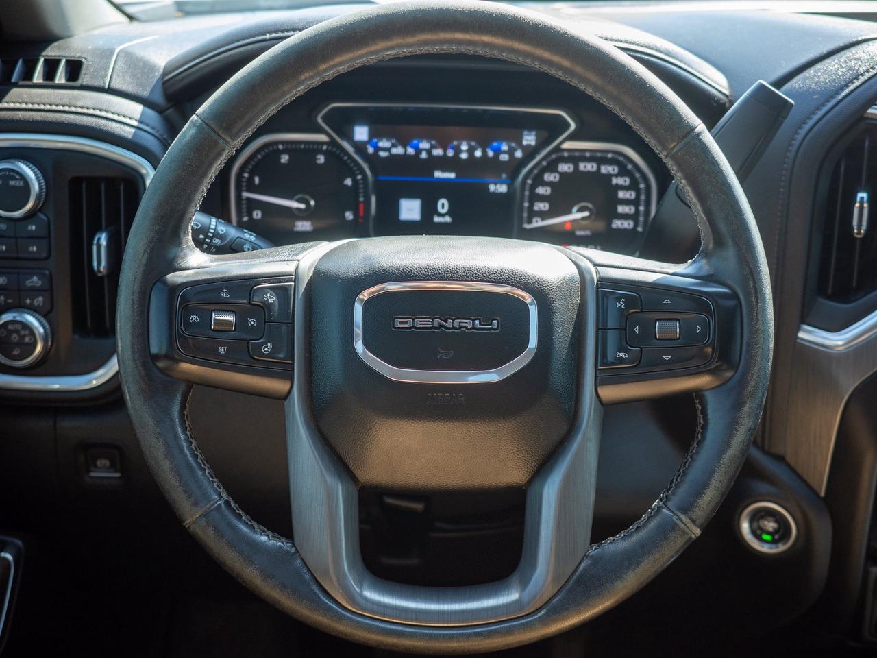 2023 GMC SIERRA 2500HD Denali - Heated Seats   Running Boards Photo