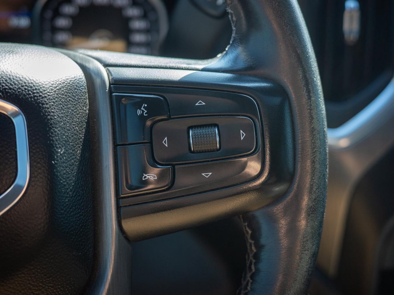 2023 GMC SIERRA 2500HD Denali - Heated Seats   Running Boards Photo