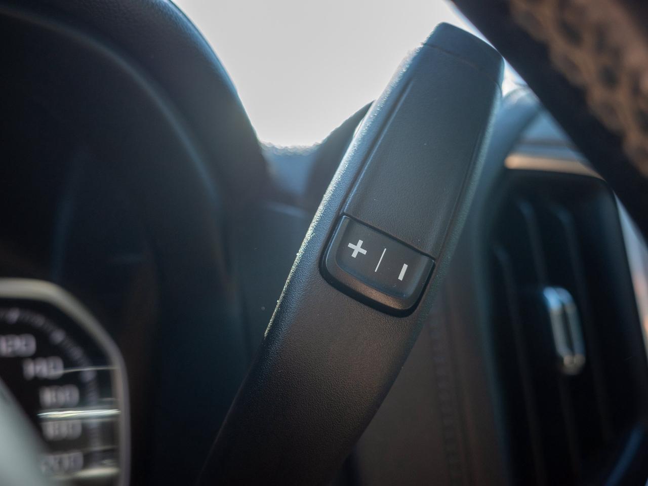 2023 GMC SIERRA 2500HD Denali - Heated Seats   Running Boards Photo