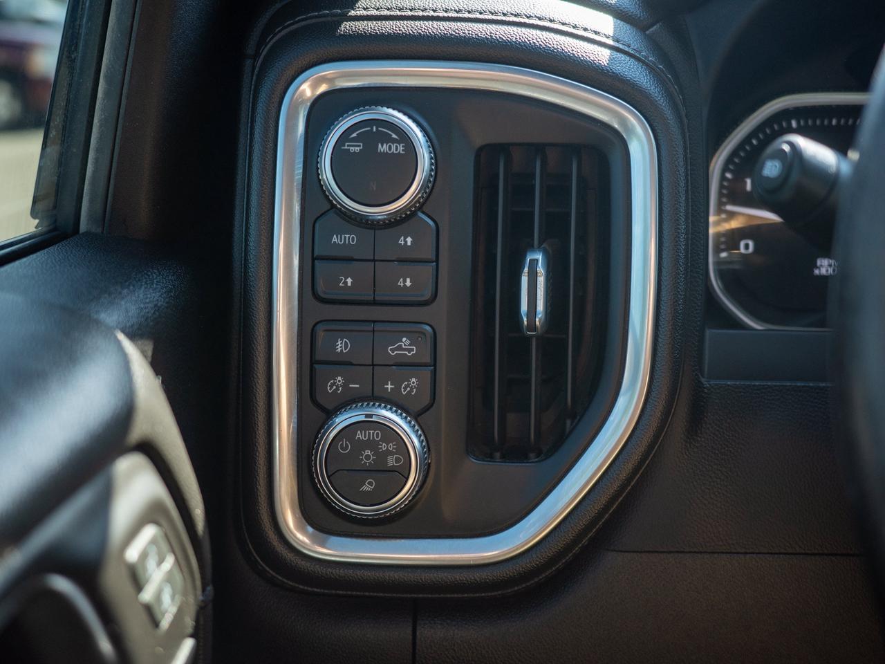 2023 GMC SIERRA 2500HD Denali - Heated Seats   Running Boards Photo