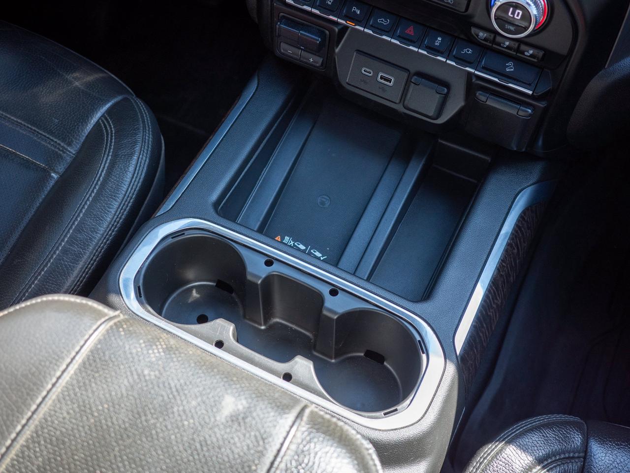 2023 GMC SIERRA 2500HD Denali - Heated Seats   Running Boards Photo