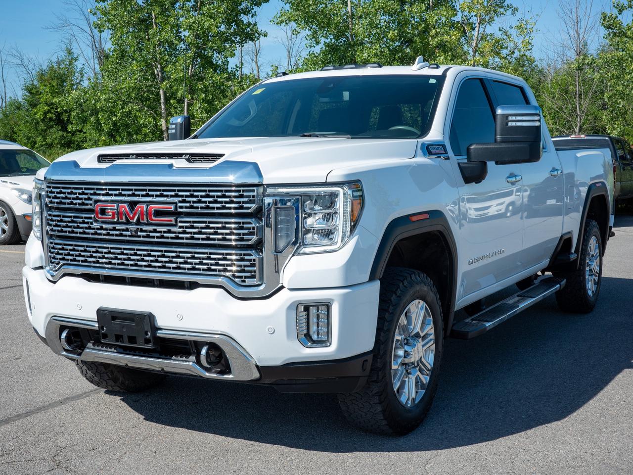 2023 GMC SIERRA 2500HD Denali - Heated Seats   Running Boards Photo
