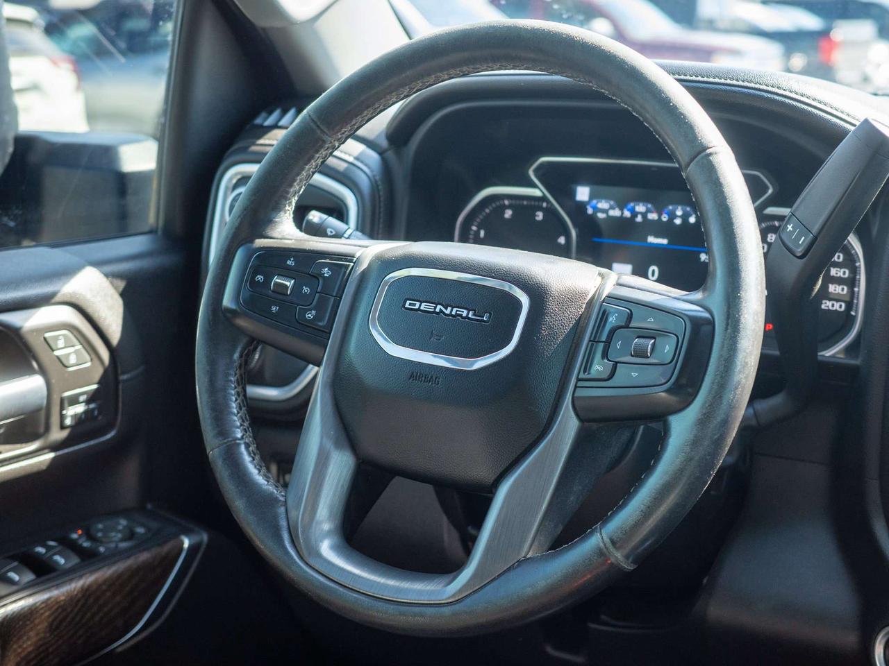 2023 GMC SIERRA 2500HD Denali - Heated Seats   Running Boards Photo
