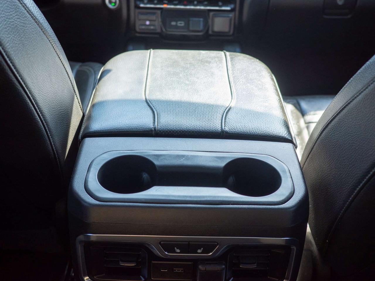 2023 GMC SIERRA 2500HD Denali - Heated Seats   Running Boards Photo