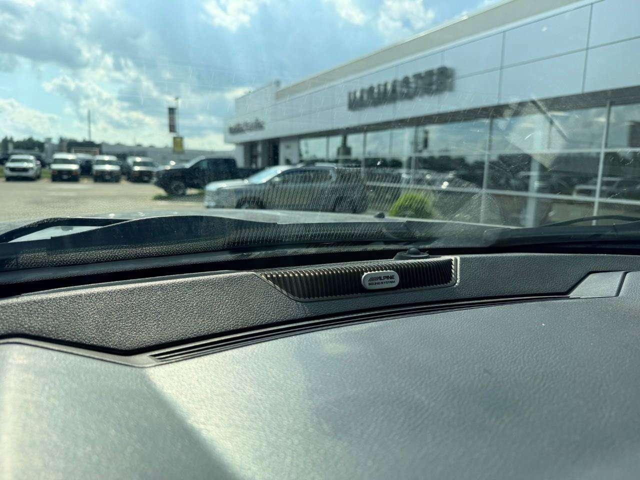 2017 RAM 3500 LARAMIE LIMITED, 6.7L DIESEL, 4X4, MEGA CAB, LEATHER, 1-OWNER, CERTIFIED AS-TRADED! Photo