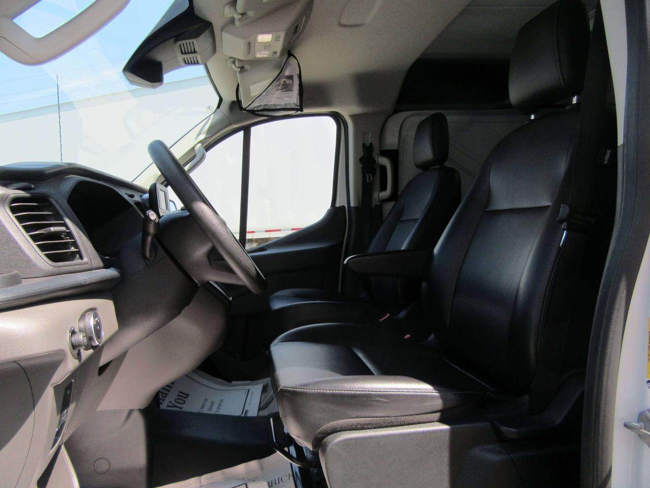 2025 Ford Transit T-250 148 WB LOW ROOF ALL WHEEL DRIVE Photo