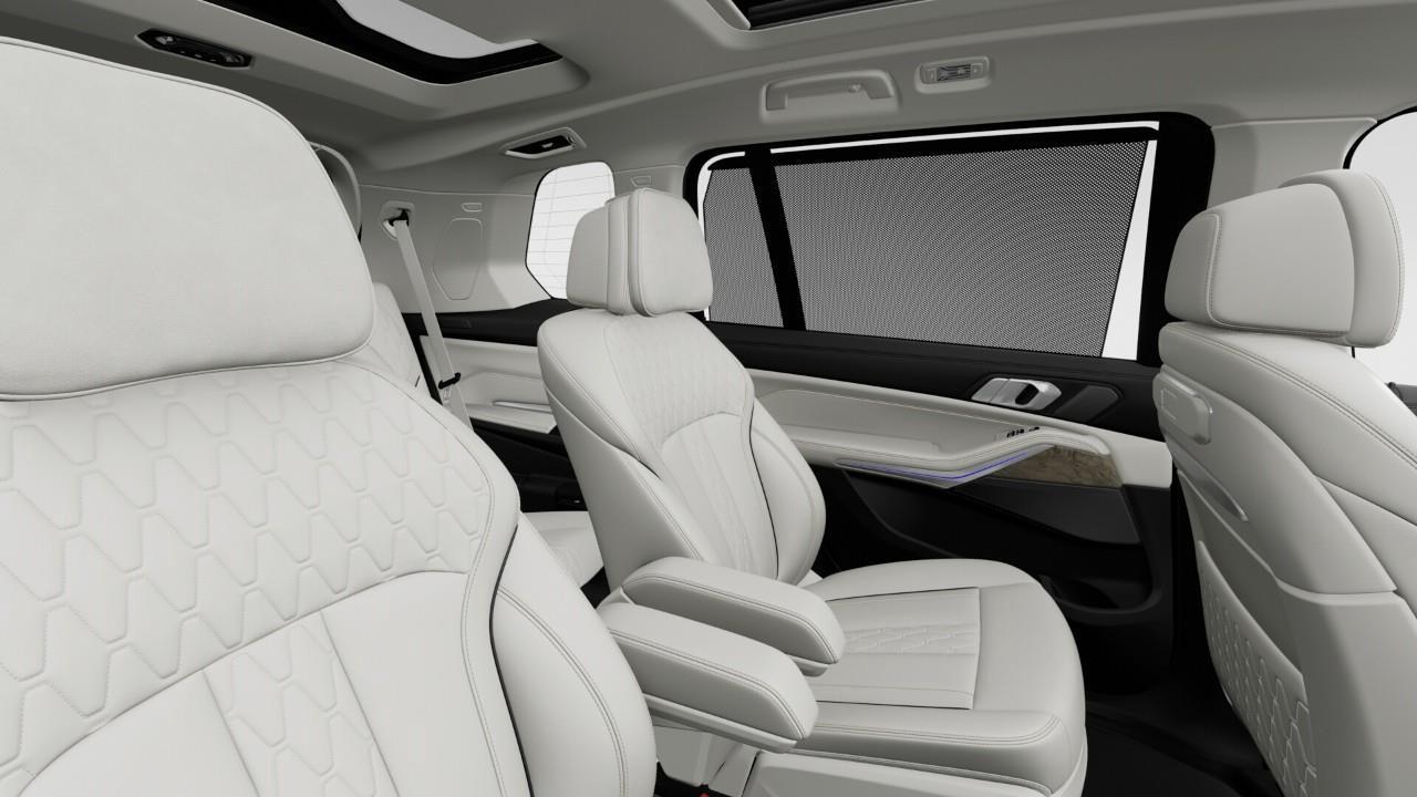 2027 BMW X7 xDrive40i 4dr All-Wheel Drive Sports Activity Vehicle Photo